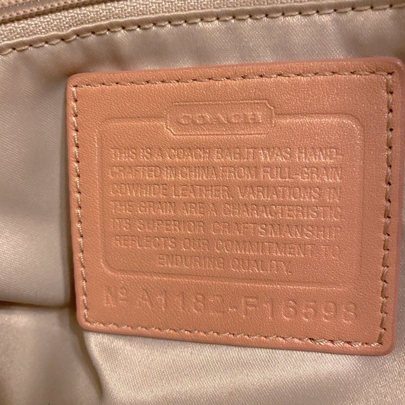 COACH Perforated Signature Pink/Peach Leather Tote / Purse - F16598 - Picture 6 of 9